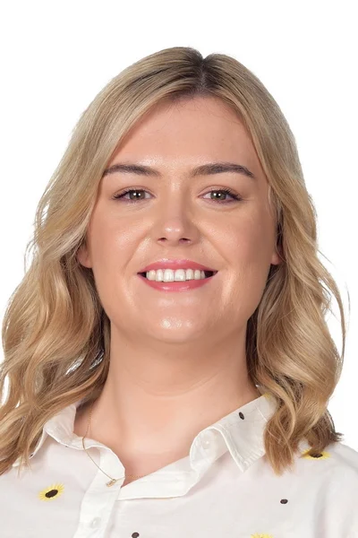 Amy  Mahon